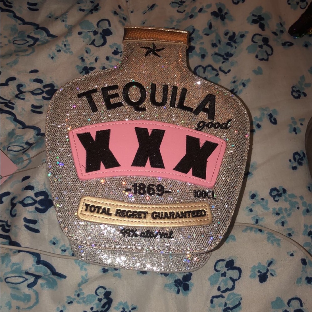 Tequila Shoulder Bag